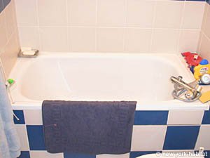 Paris 3 Bedroom accommodation - bathroom 2 (PA-2644) photo 3 of 3