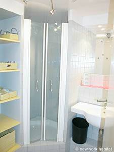 Paris T3 logements location appartements - salle d'eau 1 (PA-2655) photo 1 de 4