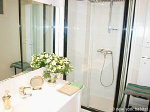 Paris 4 Zimmer ferienwohnung - badezimmer 2 (PA-2658) photo 2 von 6