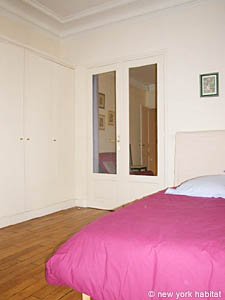 Paris 1 Bedroom accommodation - bedroom (PA-2675) photo 2 of 7