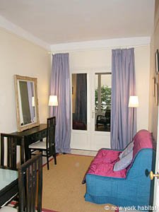 Paris 1 Bedroom accommodation - living room (PA-2675) photo 4 of 4