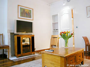 Paris T3 logements location appartements - s&eacute;jour (PA-2695) photo 1 de 6