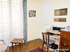 Paris T3 logement location appartement - chambre 2 (PA-2696) photo 2 sur 2 Paris T3 logement location appartement - chambre 2 (PA-2696) photo 2 sur 2