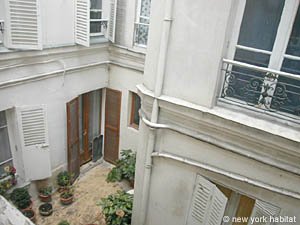 Paris 1 Bedroom accommodation - bedroom (PA-2715) photo 7 of 7