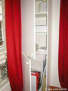 Paris 1 Bedroom accommodation - bedroom (PA-2715) photo 5 of 7