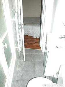 Paris 1 Bedroom accommodation - bathroom (PA-2715) photo 4 of 4