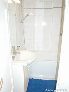 Paris Studio/T1 logements location appartements - salle d'eau (PA-2728) photo 3 de 3