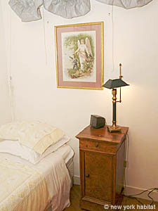 Paris T3 appartement location vacances - chambre 2 (PA-2729) photo 2 sur 3
