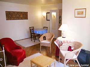 Paris 1 Bedroom accommodation - living room (PA-2734) photo 6 of 9