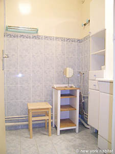 Paris 1 Bedroom accommodation - bathroom 1 (PA-2734) photo 2 of 4