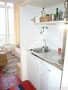 Paris Studio apartment - kitchen (PA-2740) photo 2 of 3