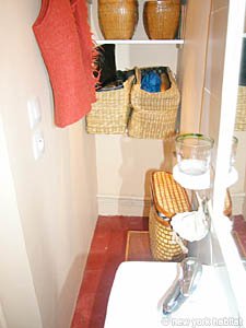 Paris Studio apartment - bathroom (PA-2740) photo 4 of 4