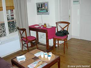 Paris 2 Zimmer ferienwohnung - wohnzimmer (PA-2742) photo 3 von 6