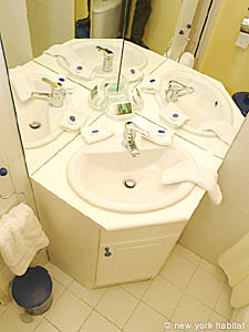 Paris 1 Bedroom accommodation - bathroom (PA-2745) photo 2 of 3
