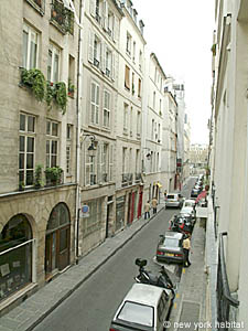 Paris Studio accommodation living room photo 56