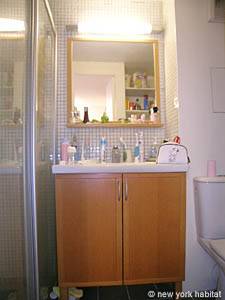 Paris T3 logements location appartements - salle d'eau 1 (PA-2753) photo 1 de 5