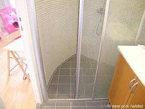 Paris T3 logements location appartements - salle d'eau 1 (PA-2753) photo 3 de 5
