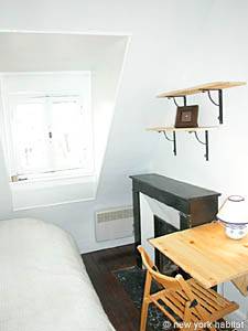 Paris Studio apartment - living room (PA-2769) photo 2 of 6