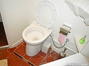Paris 1 Bedroom accommodation - bathroom (PA-2771) photo 3 of 3