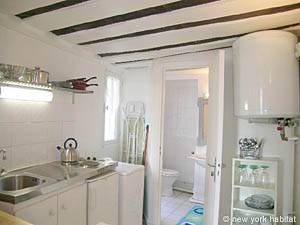 Paris Studio accommodation - kitchen (PA-2784) photo 1 of 4