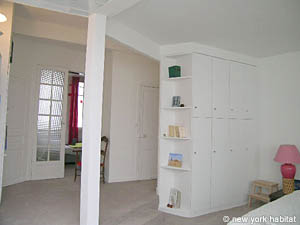 Paris 2 Bedroom apartment - living room (PA-2786) photo 7 of 9