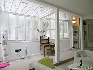 Paris 2 Bedroom apartment - living room (PA-2786) photo 6 of 9