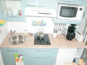 Paris Studio apartment kitchen photo 12