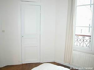 Bedroom - Photo 2 of 6