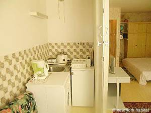 Paris Studio accommodation - kitchen (PA-2792) photo 1 of 2