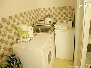 Paris Studio accommodation - kitchen (PA-2792) photo 2 of 2