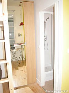 Paris Studio apartment - bathroom 1 (PA-2795) photo 3 of 4