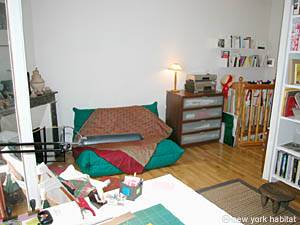 Paris 1 Bedroom - Duplex accommodation - bedroom (PA-2824) photo 2 of 8