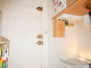 Paris 1 Bedroom apartment - kitchen (PA-2825) photo 3 of 3