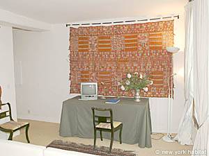 Paris Studio accommodation - living room (PA-2833) photo 2 of 7