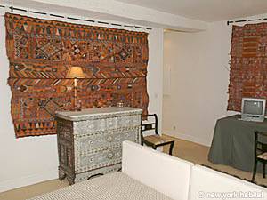 Paris Studio accommodation - living room (PA-2833) photo 6 of 7
