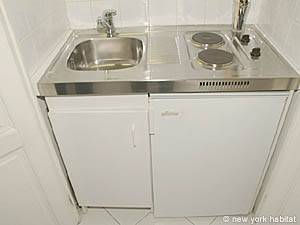 Paris Studio accommodation - kitchen (PA-2833) photo 2 of 3