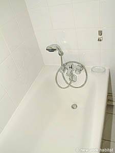 Paris Studio/T1 - Duplex appartements location vacances - salle d'eau (PA-2834) photo 3 de 3