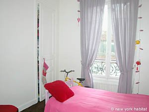 Par&iacute;s 3 Dormitorios alojamiento - dormitorio 2 (PA-2835) photo 2 de 4