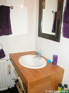 Paris 2 Bedroom accommodation bed breakfast - bathroom 1 (PA-2840) photo 3 of 4
