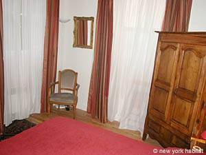 Paris 1 Bedroom accommodation - bedroom (PA-2853) photo 3 of 5