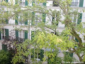 Paris 1 Bedroom accommodation - living room (PA-2853) photo 9 of 11