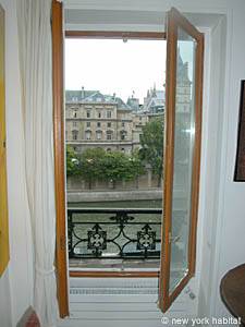 Paris T2 logements location appartements - s&eacute;jour (PA-2868) photo 8 de 12