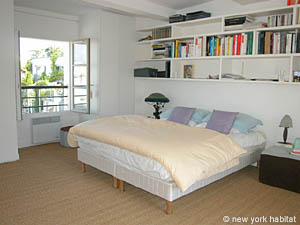 Paris T2 - Duplex appartements location vacances chambre photo 13
