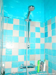 Paris 3 Bedroom accommodation - bathroom 1 (PA-2884) photo 2 of 3