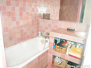 Paris 3 Bedroom accommodation - bathroom 2 (PA-2884) photo 2 of 2