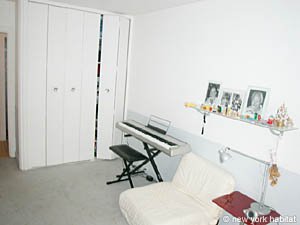 Paris 3 Bedroom accommodation - bedroom 2 (PA-2884) photo 4 of 5