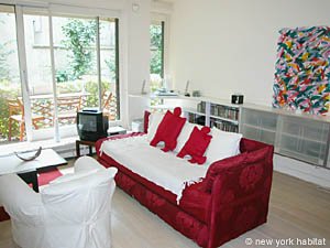 Paris 3 Bedroom accommodation - living room (PA-2884) photo 8 of 13