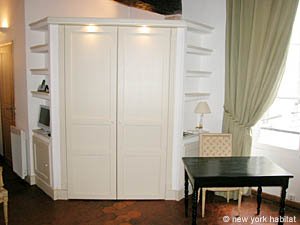 Paris Studio apartment - living room (PA-2892) photo 7 of 13