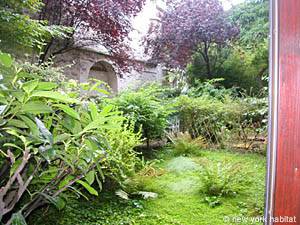 Paris 1 Bedroom accommodation - bedroom (PA-2894) photo 4 of 4