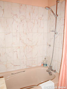 Paris Studiowohnung ferienwohnung - badezimmer 1 (PA-2919) photo 3 von 3